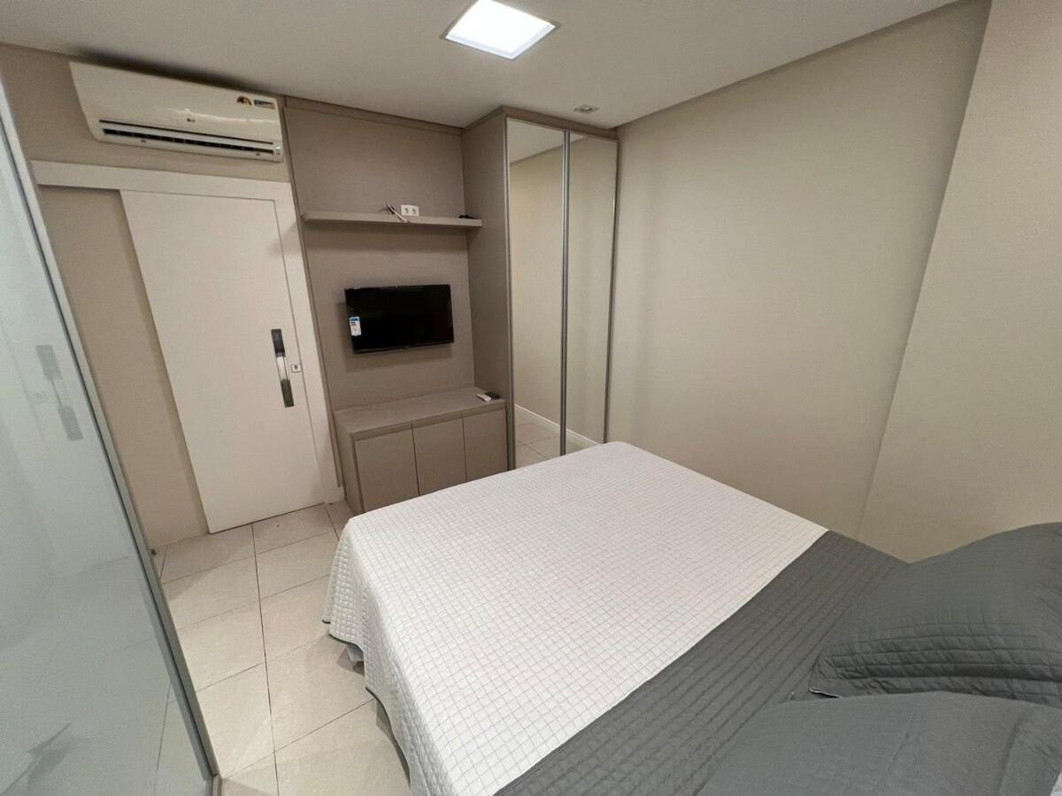 アラカジュLindo Apartamento Com Alto Padrao Na Praia!アパートメント エクステリア 写真