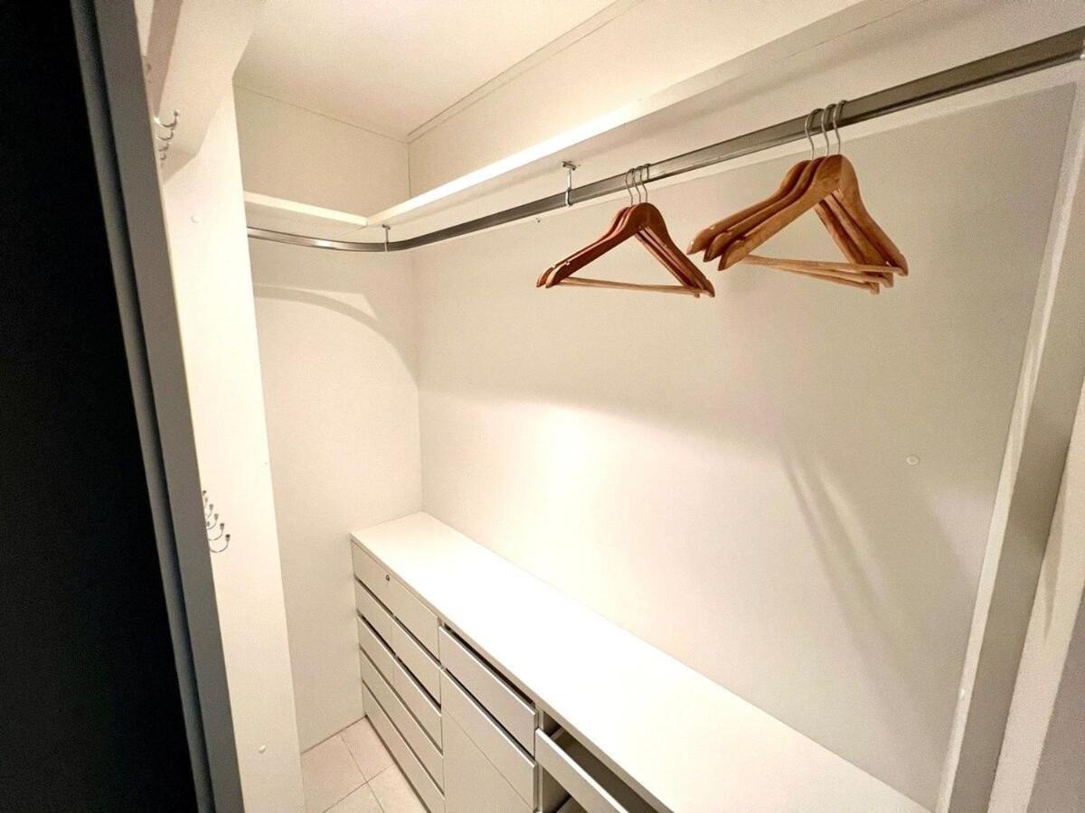 アラカジュLindo Apartamento Com Alto Padrao Na Praia!アパートメント エクステリア 写真